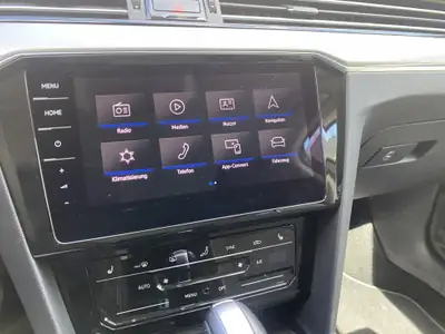 VW Passat Break 1.5 TSI Business DSG — Familiale polyvalente, 68'000 km seulement — Miniature 8