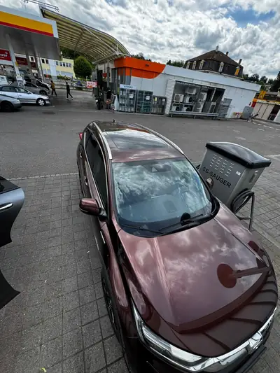 Honda CR-V 2.0 i-MMD Executive 4WD — SUV Hybride Spacieux, 24'000 km Seulement — Seitenansicht