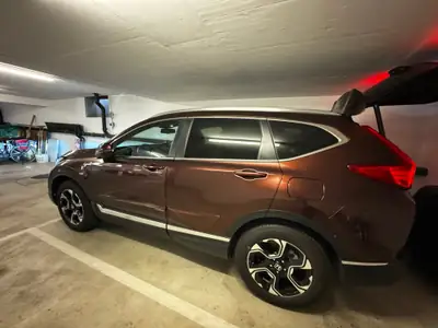 Honda CR-V 2.0 i-MMD Executive 4WD — SUV Hybride Spacieux, 24'000 km Seulement — Innenraum