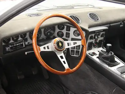 Lamborghini Espada 1973 — Légende Gran Turismo, 102'000 km, historique d'exception — fianco
