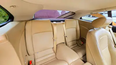 Jaguar XK 4.2 V8 2006 — Coupé sportif britannique, contrôle technique frais — détail