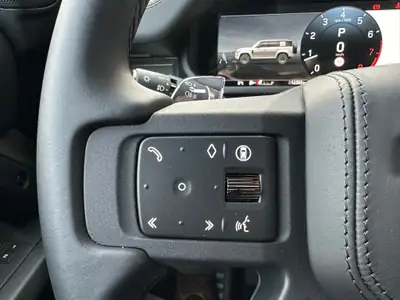 Land Rover Defender 110 V8 Octa — Le SUV ultime avec moteur 635 ch et garantie 5 ans — Thumbnail 18