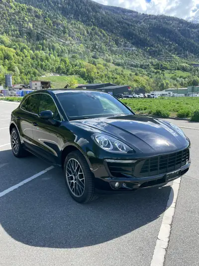 Porsche Macan PDK S — SUV sportif premium, 340 ch et seulement 157'000 km — côté