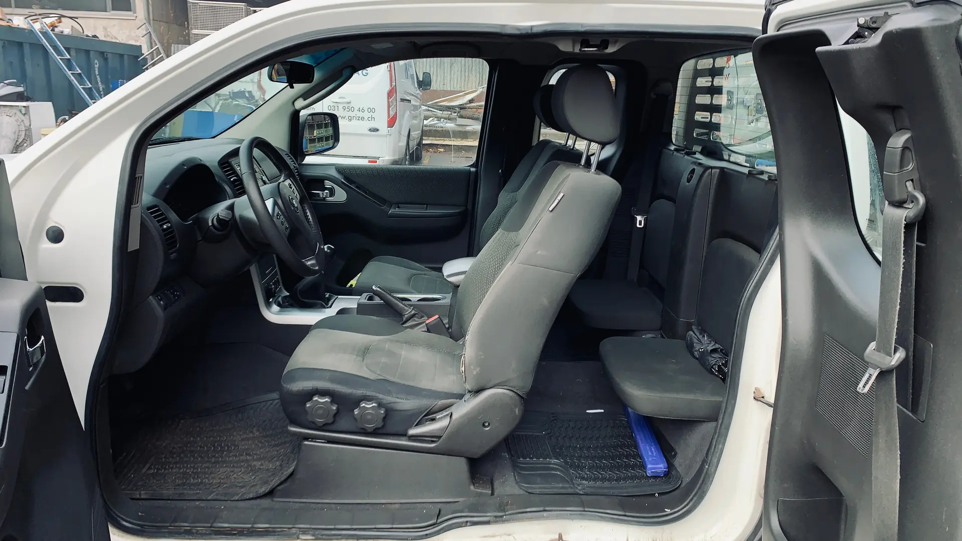 Nissan Navara 2012 occasion Muri bei Bern — 3