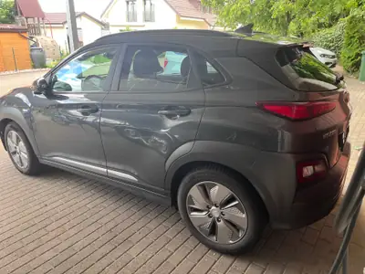 Hyundai Kona Electric Vertex — SUV compact électrique 204 ch, 126 000 km — tableau de bord