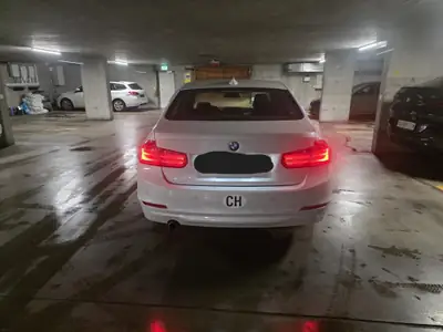 BMW 320d xDrive 2015 — Berline diesel performante, 136 000 km, sans sinistre — arrière