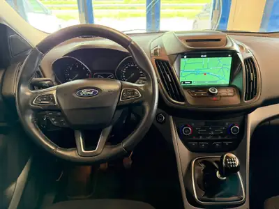 Ford Kuga 2.0 TDCi Trend+ 4WD — SUV robuste, 4x4 intégral et faible kilométrage — Miniature 14