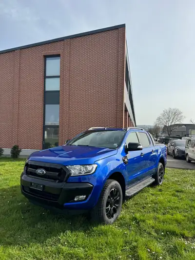 Ford Ranger Wildtrak 3.2 TDCi 4x4 — Pick-up premium, 48 400 km, sans sinistre — vue extérieure