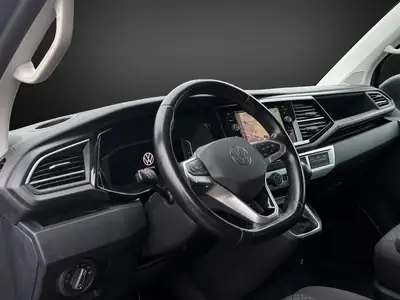 VW T6.1 Multivan 2.0 TDI Trendline Liberty DSG — Monospace 7 places diesel, première main, révisions faites — Miniature 8