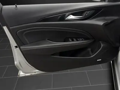 Opel Insignia 2.0 CDTI Sports Tourer — Break diesel fiable, entretien à jour — Miniatura 14