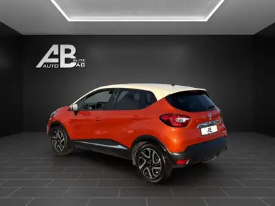 Renault Captur 1.2 T 120 ch — Citadin urbain pétillant, révision Renault incluse — Heckansicht