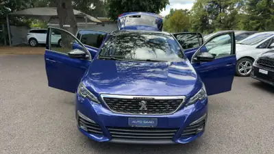 Peugeot 308 1.6 THP GT — Compacte dynamique 205 ch, essence & finition premium — Miniature 15