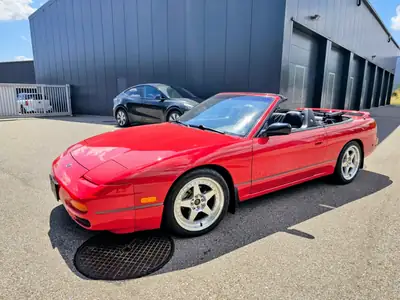 Nissan 240SX Cabriolet 1994 — Roadster mythique en état de collection, 11'625 km — vue extérieure