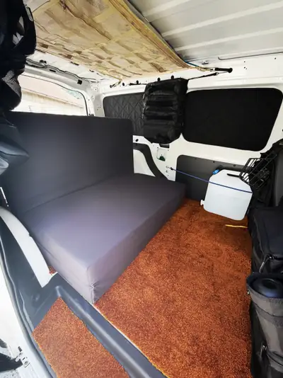 VW Caddy 2.0 TDI Maxi 4motion — Utilitaire polyvalent tout-terrain, aménageable en camping-car — Miniatura 11