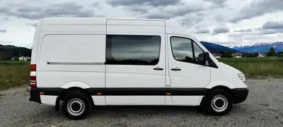Mercedes-Benz Sprinter 2.2 CDI 163 — Utilitaire polyvalent, caméra de recul et navigation intégrée — vista posteriore