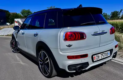 MINI Clubman 2.0i John Cooper Works ALL4 — Sportive polyvalente, 231 ch et transmission automatique — dettaglio