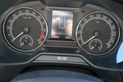 Skoda Octavia 1.6 TDI 115 — Break efficace et fiable, 185'000 km — Miniatur 10