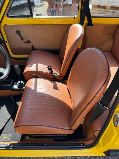 FIAT 126 Bambino 1979 — Icône rétro authentique, seulement 37 600 km — Miniatura 11