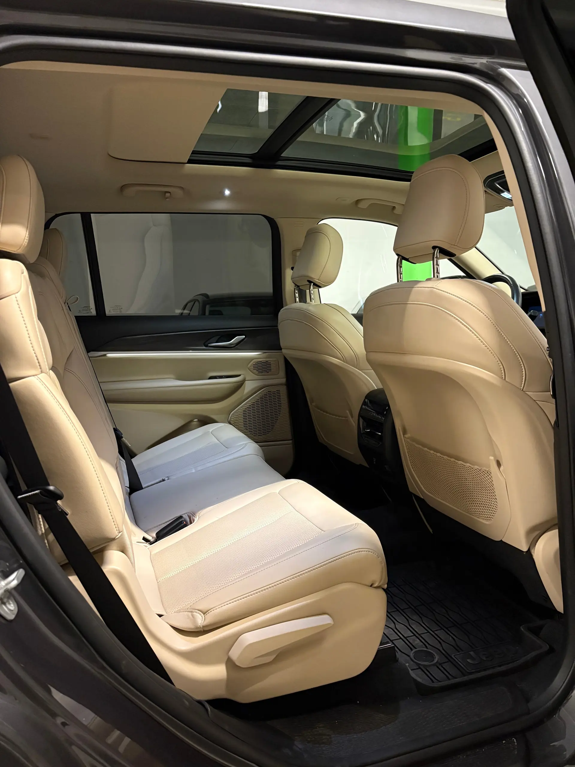 Jeep Grand Cherokee 2022 occasion Zürich — 3