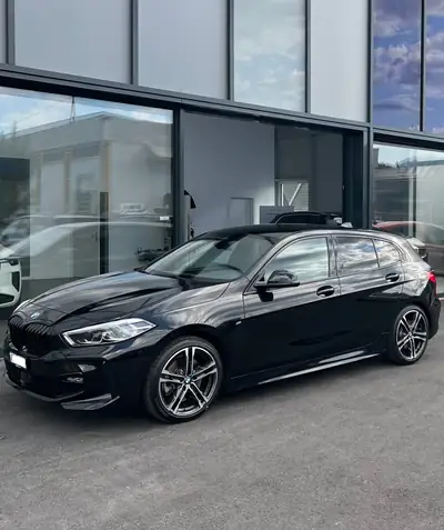 BMW 120d xDrive — Berline dynamique diesel, 84 000 km seulement — Heckansicht