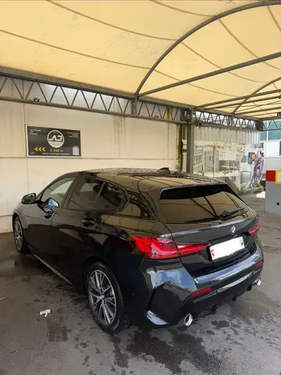 BMW 120d xDrive — Berline dynamique diesel, 84 000 km seulement — Innenraum