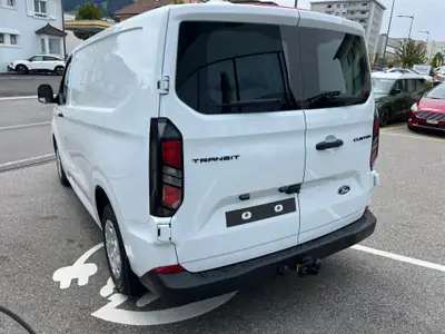 Ford Transit Custom 280 L1H1 — Utilitaire premium neuf, diesel automatique, garantie 5 ans — vista posteriore