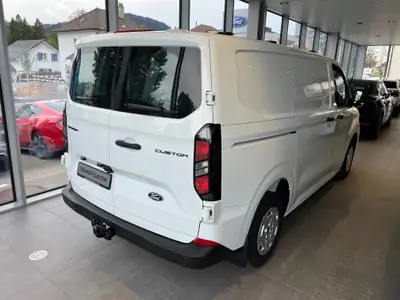 Ford Transit Custom 320 L1H1 — Utilitaire neuf, diesel automatique, garantie 5 ans — vista posteriore