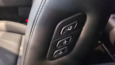 Hyundai Santa Fe 1.6 T-GDi PHEV Calligraphy — SUV 7-places hybride rechargeable, quasi neuf — Thumbnail 24