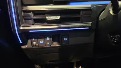 Hyundai Santa Fe 1.6 T-GDi PHEV Calligraphy — SUV 7-places hybride rechargeable, quasi neuf — Thumbnail 30