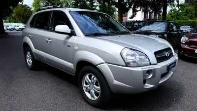 Hyundai Tucson 2.0 Style 4WD — SUV fiable, 75 000 km, sans accident — côté