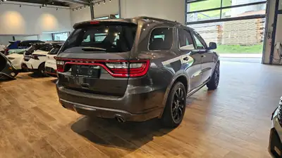 Dodge Durango R/T Hemi 5.7 AWD — SUV 7 places musclé, 43'000 km seulement — Thumbnail 9