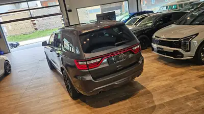 Dodge Durango R/T Hemi 5.7 AWD — SUV 7 places musclé, 43'000 km seulement — Thumbnail 14