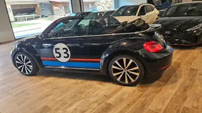 VW Beetle Cabrio 2.0 TSI Sport — Décapotable iconique, 211 ch dynamiques et design rétro-moderne — Thumbnail 28