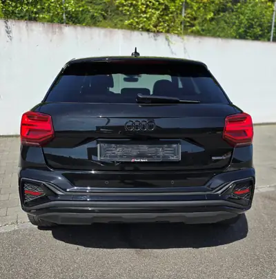 Audi Q2 2.0 TFSI S Line — SUV compact dynamique, 58 000 km, équipements premium — interior