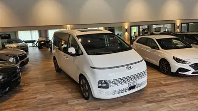 Hyundai Staria 2.2 CRDi Vertex 4WD — Monospace 9 places, 4x4, équipement premium — detail