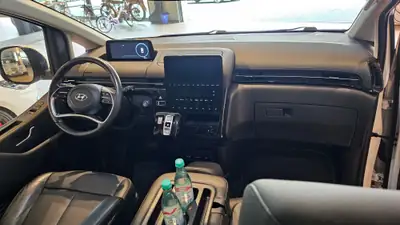Hyundai Staria 2.2 CRDi Vertex 4WD — Monospace 9 places, 4x4, équipement premium — Thumbnail 20