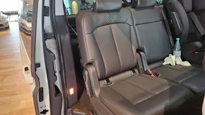 Hyundai Staria 2.2 CRDi Vertex 4WD — Monospace 9 places, 4x4, équipement premium — Thumbnail 19