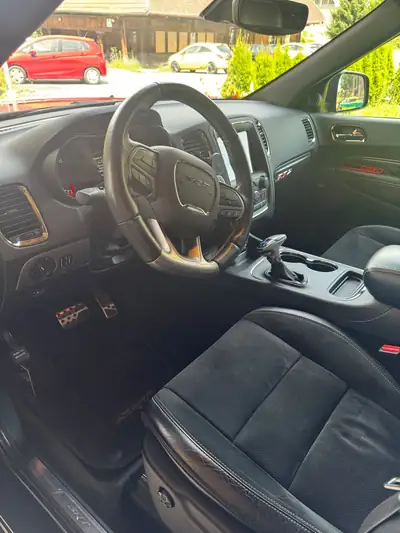 Dodge Durango SRT 392 — Monstre américain 481 ch, 6 places, tout-terrain — Heckansicht