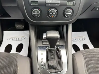 VW Golf Variant 1.4 TSI Comfortline — Break polyvalent, sans accident, expertisé — tableau de bord