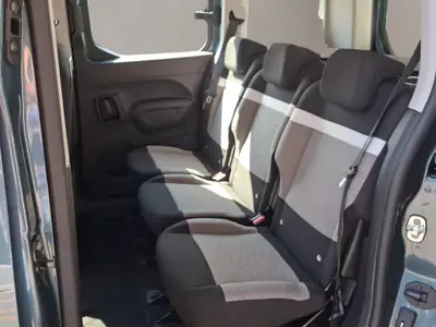 Citroën Berlingo 1.2 PureTech Tonic — Monospace pratique et économe, kilométrage quasi neuf — Thumbnail 11