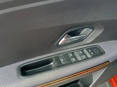 Dacia Sandero 1.0 TCe Stepway Comfort — Petit SUV affranchi, économique et fiable — Miniatur 11