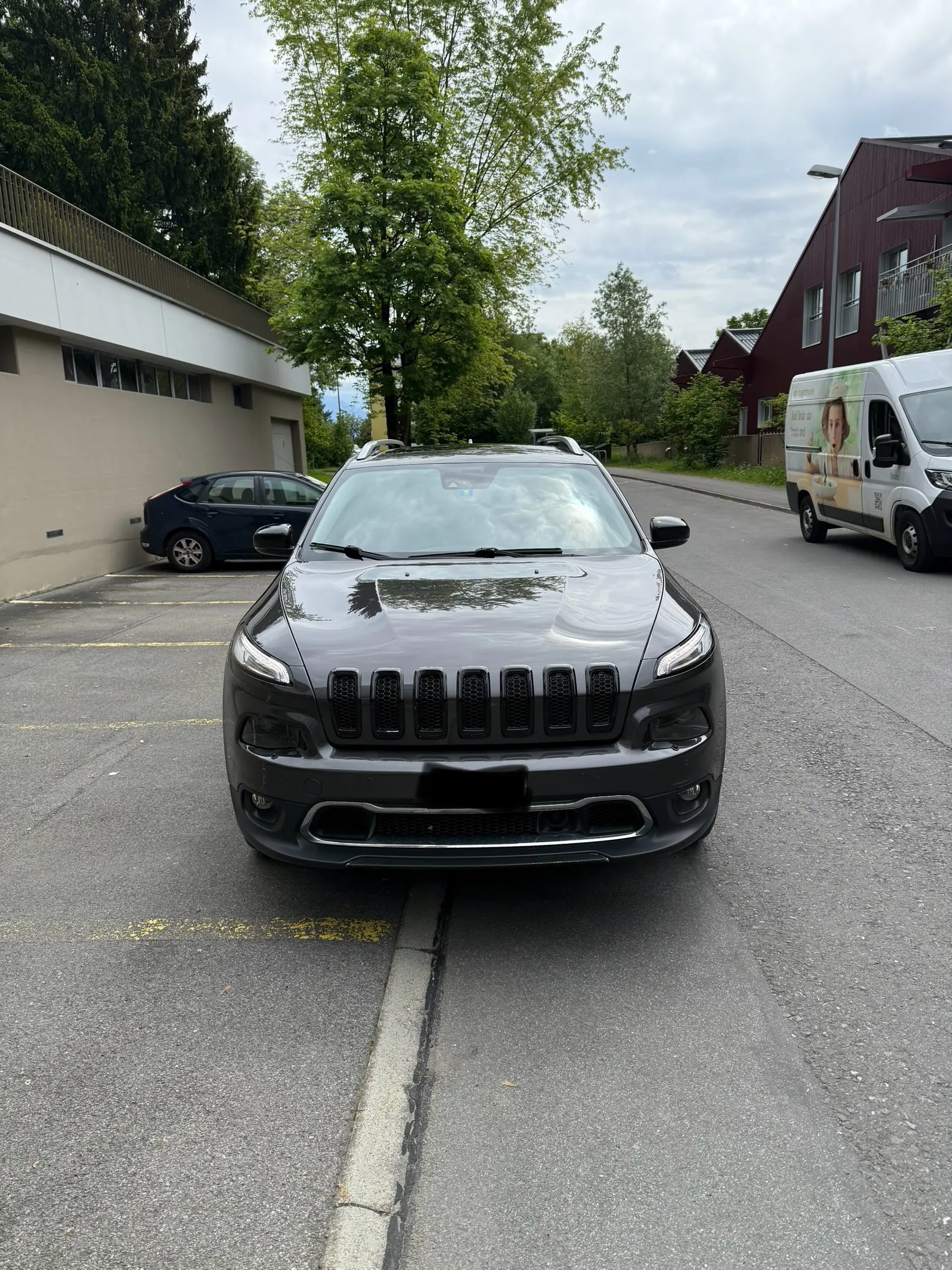 Jeep Cherokee 2.2 CRD 200 Limited AWD — SUV robuste, diesel économique, sans sinistre — vista esterna