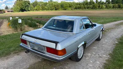 Mercedes-Benz SL 450 1973 — Cabriolet de prestige, moteur V8 4.5L, accident-free — Heckansicht
