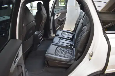 Audi SQ7 4.0 TDI Quattro — SUV premium 7 places, 435 ch, première main suisse — Miniature 12