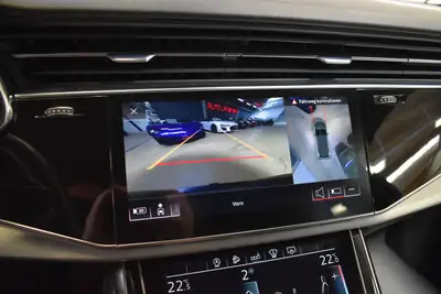 Audi SQ7 4.0 TDI Quattro — SUV premium 7 places, 435 ch, première main suisse — Miniature 17