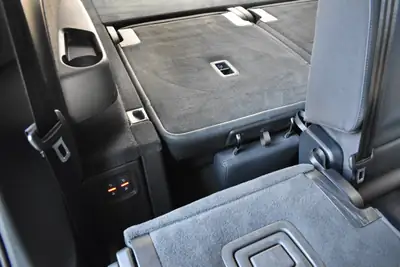 Audi SQ7 4.0 TDI Quattro — SUV premium 7 places, 435 ch, première main suisse — Miniature 26