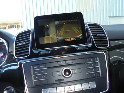 Mercedes-Benz GLE 350 d — SUV premium 7 places, 100'000 km, diesel efficace — Miniature 8