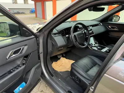 Land Rover Range Rover Velar 2.0 T 300 S — SUV premium avec 46'000 km seulement — Miniatura 10