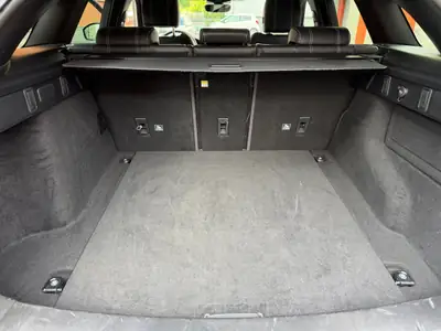 Land Rover Range Rover Velar 2.0 T 300 S — SUV premium avec 46'000 km seulement — Miniatura 14