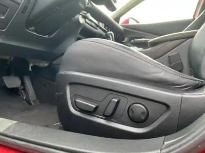 Mazda CX-30 2.0 180 Revolution AWD — Compact SUV hybride, garantie et contrôle technique frais — Miniature 8